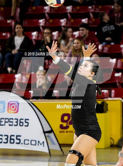 Thumbnail 3 in Basha vs Perry (AIA 6A State Finals) photogallery.