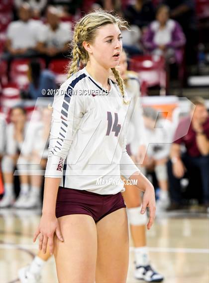 Thumbnail 1 in Basha vs Perry (AIA 6A State Finals) photogallery.