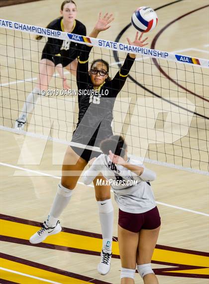 Thumbnail 2 in Basha vs Perry (AIA 6A State Finals) photogallery.