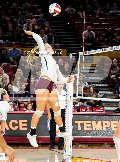 Thumbnail 1 in Basha vs Perry (AIA 6A State Finals) photogallery.