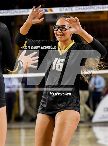 Thumbnail 2 in Basha vs Perry (AIA 6A State Finals) photogallery.