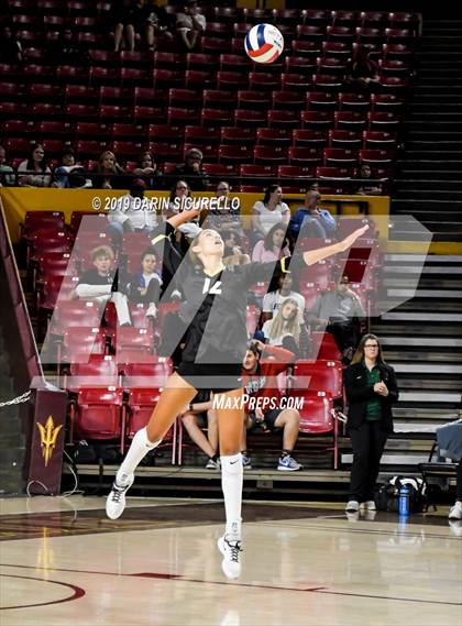 Thumbnail 2 in Basha vs Perry (AIA 6A State Finals) photogallery.