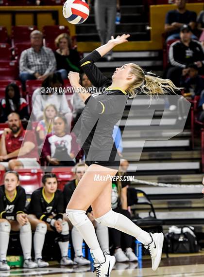 Thumbnail 3 in Basha vs Perry (AIA 6A State Finals) photogallery.