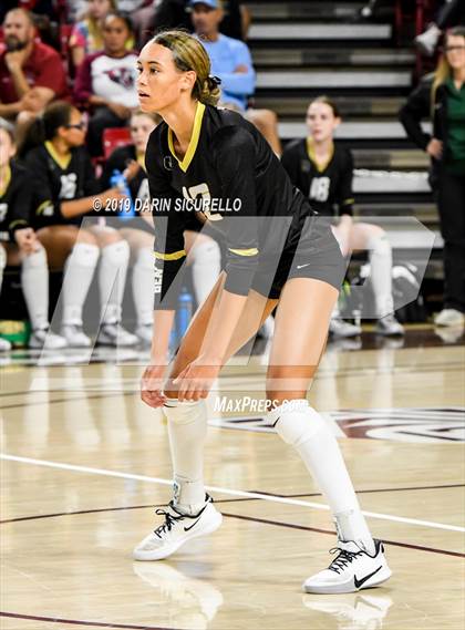 Thumbnail 3 in Basha vs Perry (AIA 6A State Finals) photogallery.