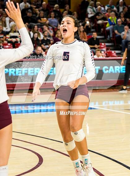 Thumbnail 3 in Basha vs Perry (AIA 6A State Finals) photogallery.
