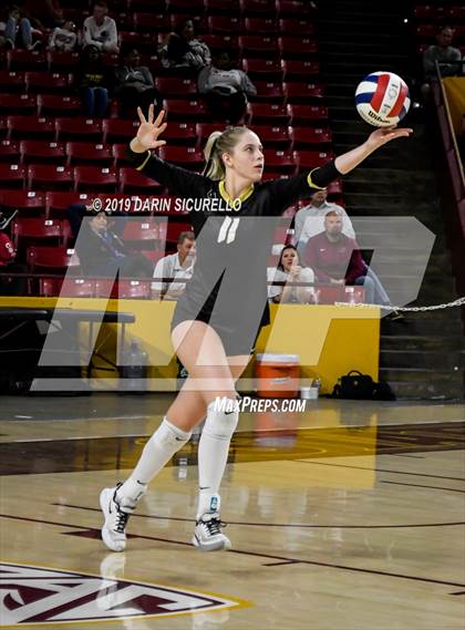 Thumbnail 1 in Basha vs Perry (AIA 6A State Finals) photogallery.