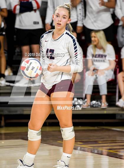 Thumbnail 2 in Basha vs Perry (AIA 6A State Finals) photogallery.