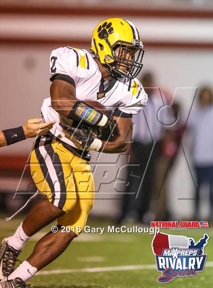 Thumbnail 2 in Valdosta @ Lowndes (2015 MaxPreps Rivalry Series) photogallery.