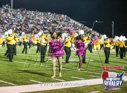 Thumbnail 1 in Valdosta @ Lowndes (2015 MaxPreps Rivalry Series) photogallery.