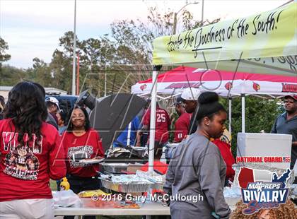 Thumbnail 3 in Valdosta @ Lowndes (2015 MaxPreps Rivalry Series) photogallery.