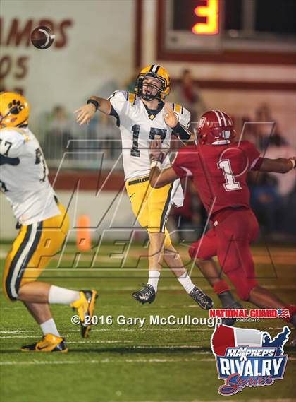 Thumbnail 1 in Valdosta @ Lowndes (2015 MaxPreps Rivalry Series) photogallery.