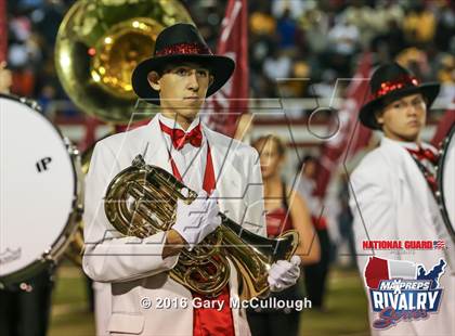 Thumbnail 3 in Valdosta @ Lowndes (2015 MaxPreps Rivalry Series) photogallery.