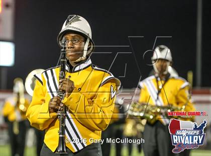 Thumbnail 1 in Valdosta @ Lowndes (2015 MaxPreps Rivalry Series) photogallery.