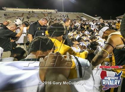 Thumbnail 2 in Valdosta @ Lowndes (2015 MaxPreps Rivalry Series) photogallery.
