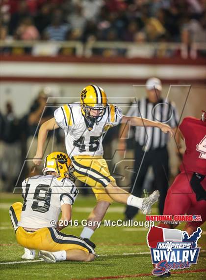 Thumbnail 2 in Valdosta @ Lowndes (2015 MaxPreps Rivalry Series) photogallery.