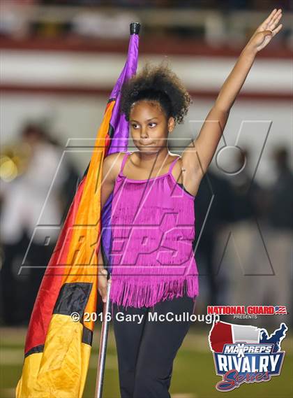 Thumbnail 3 in Valdosta @ Lowndes (2015 MaxPreps Rivalry Series) photogallery.