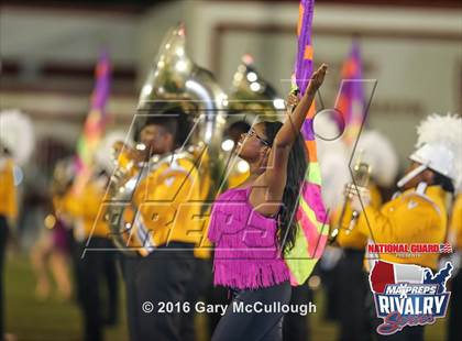 Thumbnail 3 in Valdosta @ Lowndes (2015 MaxPreps Rivalry Series) photogallery.