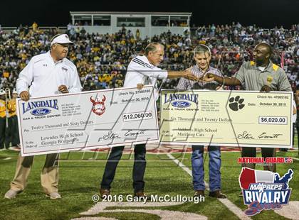 Thumbnail 1 in Valdosta @ Lowndes (2015 MaxPreps Rivalry Series) photogallery.