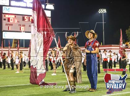 Thumbnail 3 in Valdosta @ Lowndes (2015 MaxPreps Rivalry Series) photogallery.