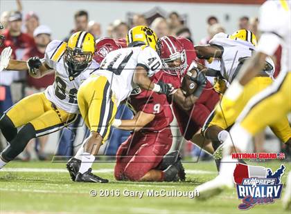Thumbnail 2 in Valdosta @ Lowndes (2015 MaxPreps Rivalry Series) photogallery.