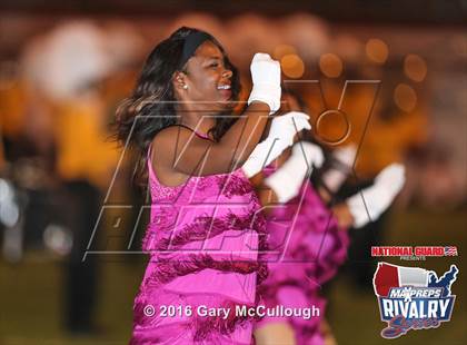 Thumbnail 2 in Valdosta @ Lowndes (2015 MaxPreps Rivalry Series) photogallery.