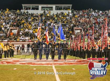 Thumbnail 1 in Valdosta @ Lowndes (2015 MaxPreps Rivalry Series) photogallery.