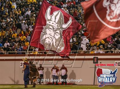 Thumbnail 2 in Valdosta @ Lowndes (2015 MaxPreps Rivalry Series) photogallery.