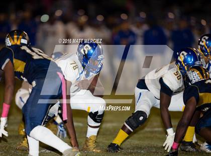 Thumbnail 2 in Oscar Smith @ Western Branch photogallery.