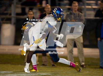 Thumbnail 2 in Oscar Smith @ Western Branch photogallery.