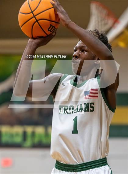 Thumbnail 2 in Terry Sanford @ Pine Forest photogallery.