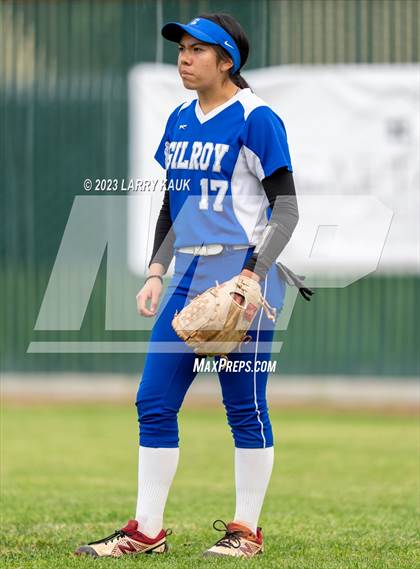 Thumbnail 1 in Gilroy @ Willow Glen photogallery.