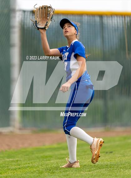 Thumbnail 1 in Gilroy @ Willow Glen photogallery.
