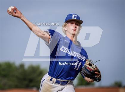 Thumbnail 3 in Columbia vs Teutopolis (IHSA 2A Sectional semifinals) photogallery.