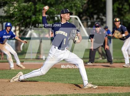 Thumbnail 2 in Columbia vs Teutopolis (IHSA 2A Sectional semifinals) photogallery.
