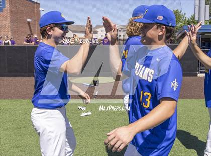Thumbnail 2 in Monticello vs. Maroa-Forsyth (IHSA 2A Sectional Final) photogallery.