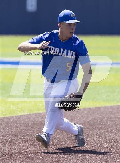 Thumbnail 3 in Monticello vs. Maroa-Forsyth (IHSA 2A Sectional Final) photogallery.