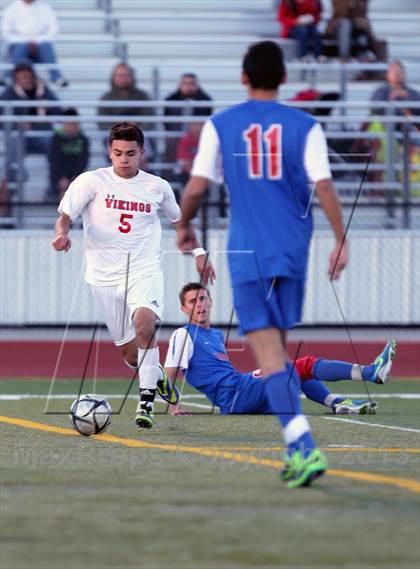 Thumbnail 3 in Tamalpais vs Montgomery (CIF NCS D1 Final) photogallery.