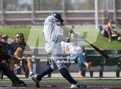 Thumbnail 2 in Notre Dame (SO) @ JSerra Catholic photogallery.
