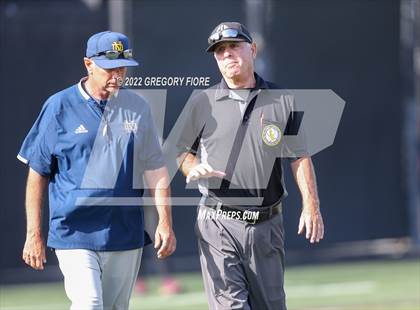 Thumbnail 3 in Notre Dame (SO) @ JSerra Catholic photogallery.