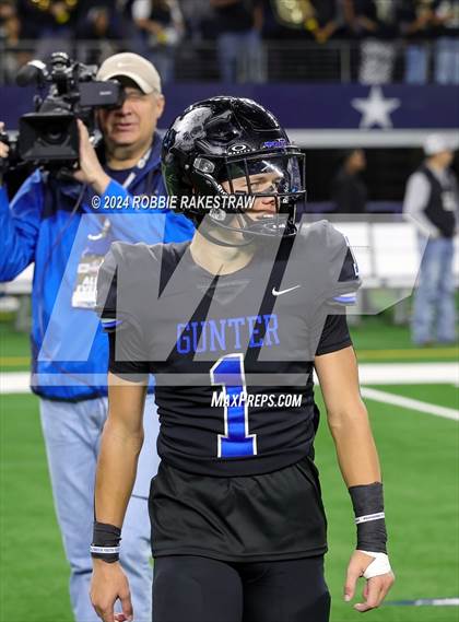 Thumbnail 1 in Woodville @ Gunter (UlL 3A Division II Football Final) photogallery.