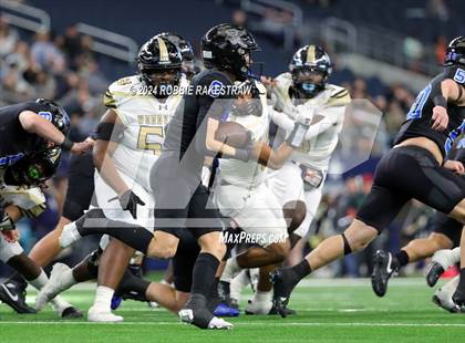 Thumbnail 2 in Woodville @ Gunter (UlL 3A Division II Football Final) photogallery.