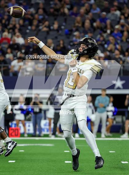 Thumbnail 1 in Woodville @ Gunter (UlL 3A Division II Football Final) photogallery.