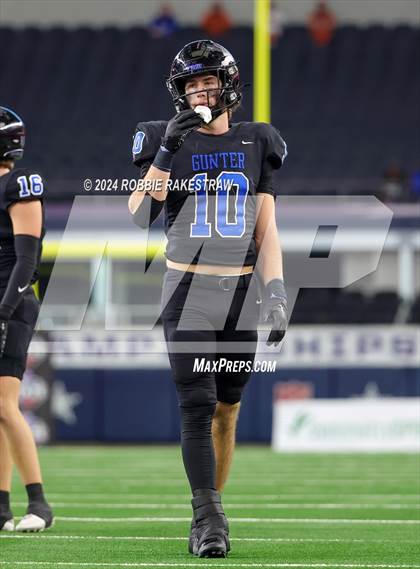 Thumbnail 2 in Woodville @ Gunter (UlL 3A Division II Football Final) photogallery.