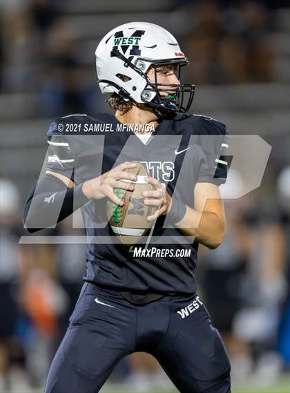 Thumbnail 2 in Creighton Prep @ Millard West photogallery.