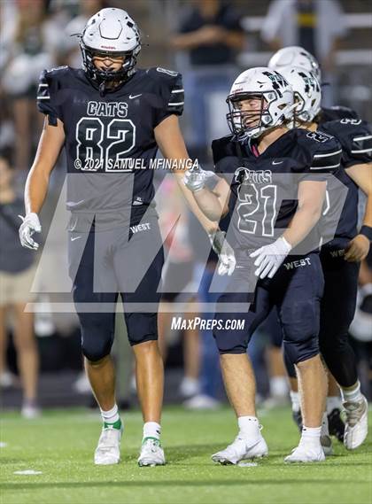 Thumbnail 2 in Creighton Prep @ Millard West photogallery.