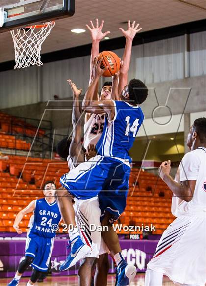 Thumbnail 3 in Northwest vs. Grand Prairie (DFW Basketball Challenge) photogallery.