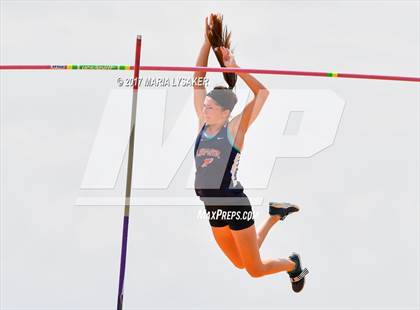 Thumbnail 3 in UIL 6A Area Championships (17 & 18) photogallery.