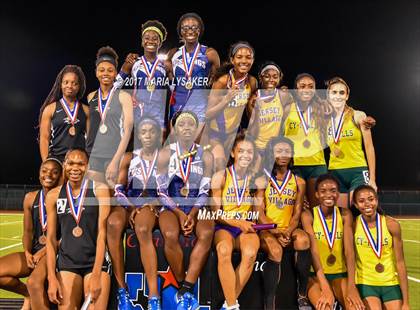 Thumbnail 3 in UIL 6A Area Championships (17 & 18) photogallery.