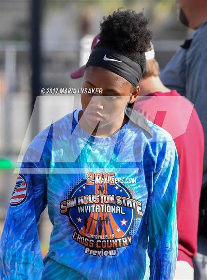Thumbnail 1 in UIL 6A Area Championships (17 & 18) photogallery.