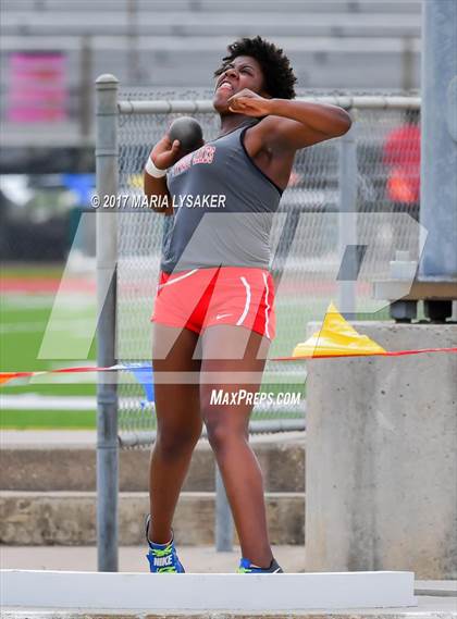 Thumbnail 3 in UIL 6A Area Championships (17 & 18) photogallery.